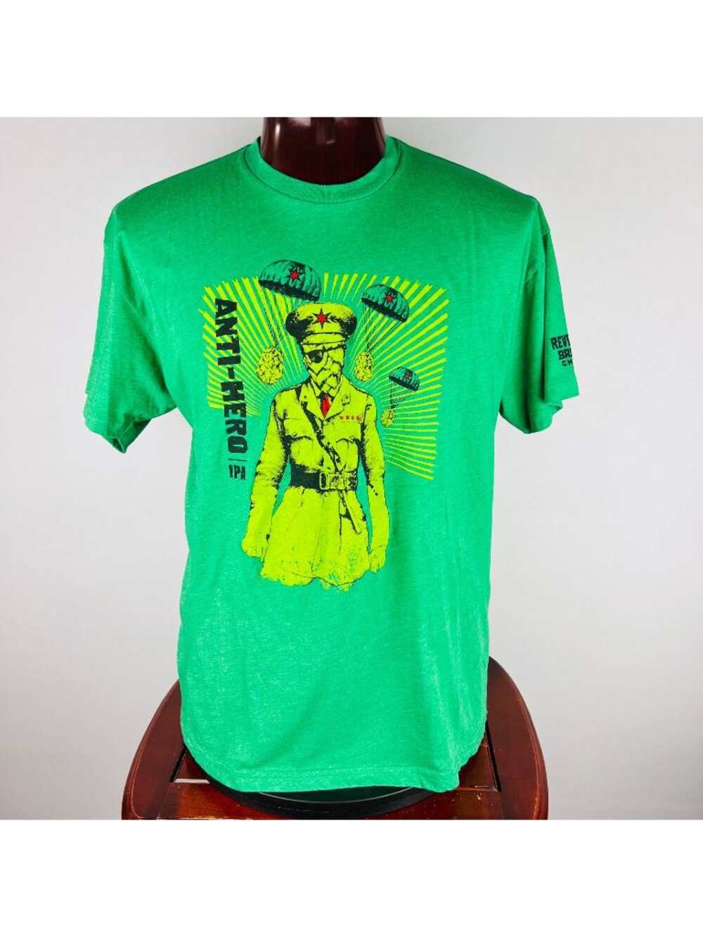 Revolution Brewing Chicago Anti-Hero IPA Beer 2XL T-Shirt Shirt